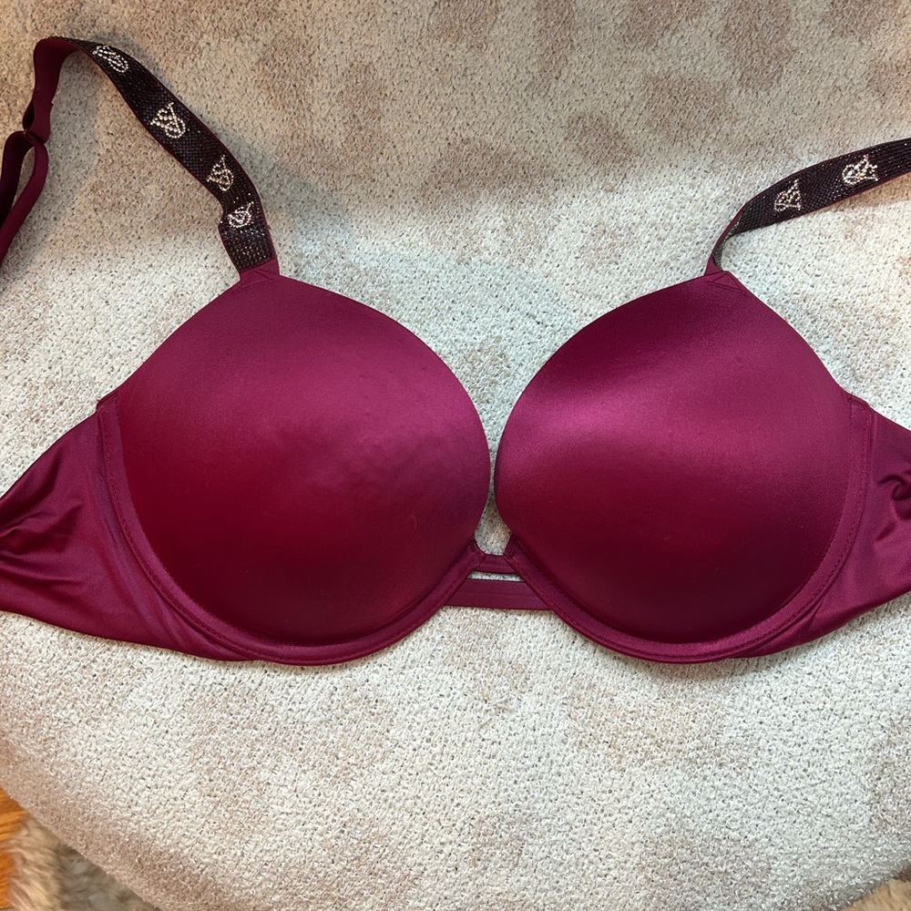 Victoria’s Secret shine strap bra in burgundy